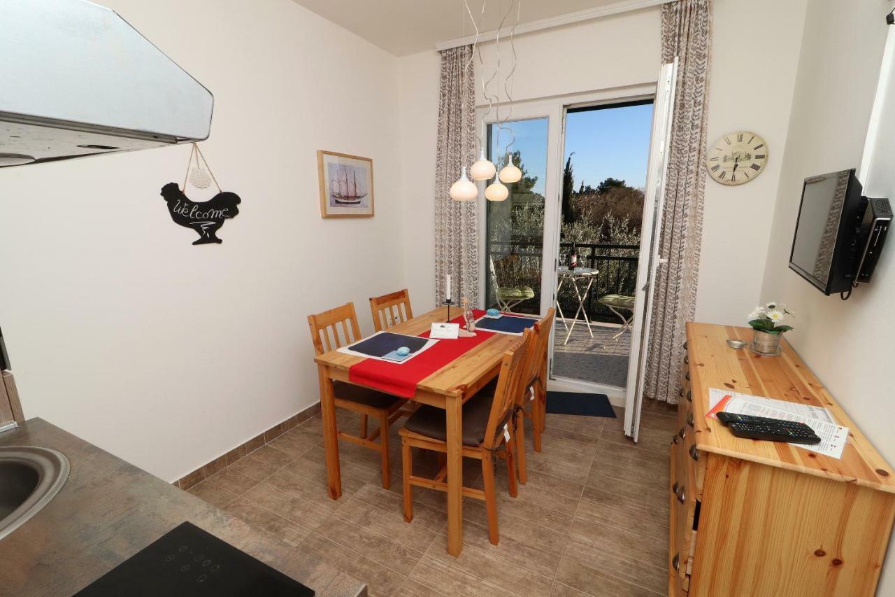 Apartments Trstenica Оребич Номер фото